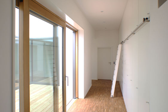 Flurzone_Innenhof_01
